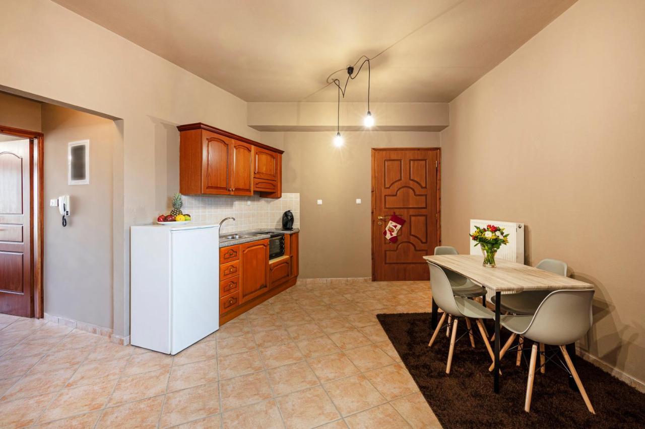 Deluxe Apartments By White Hills アラコバ エクステリア 写真